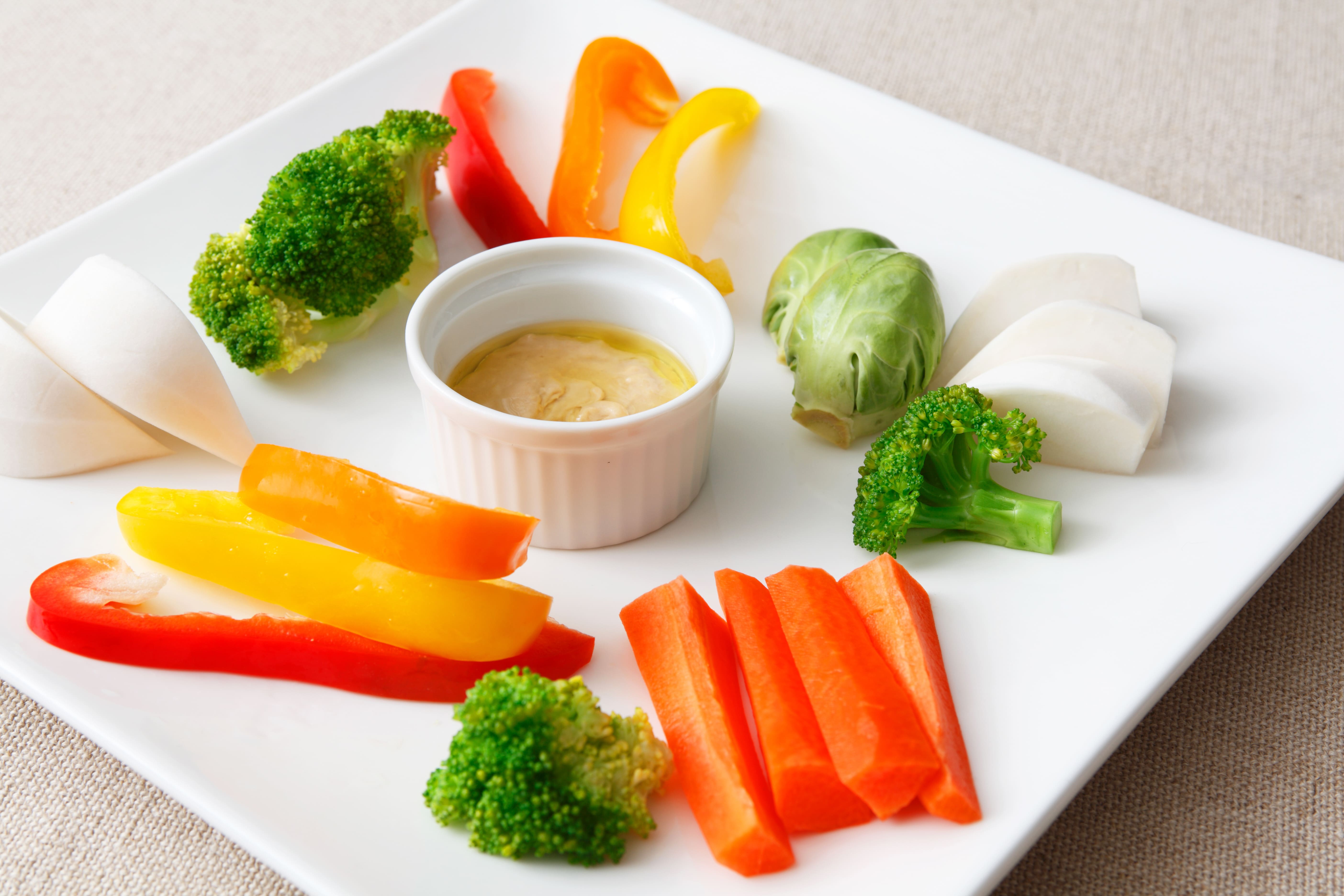 バーニャカウダとは？名前の意味やおすすめの野菜・レシピをご紹介