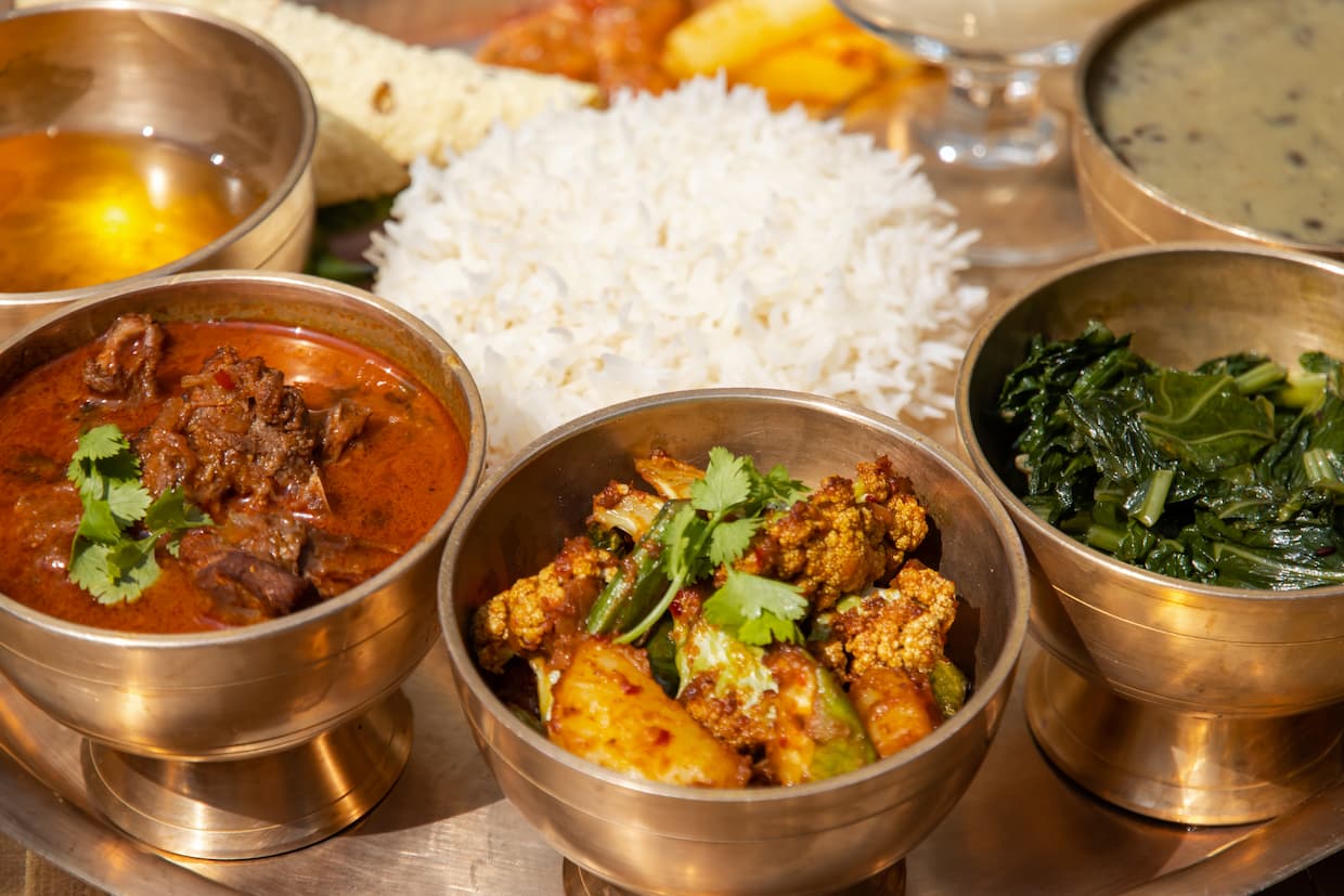 ネパール料理とは？食文化やインド料理との違い、人気のレシピ7選ご紹介