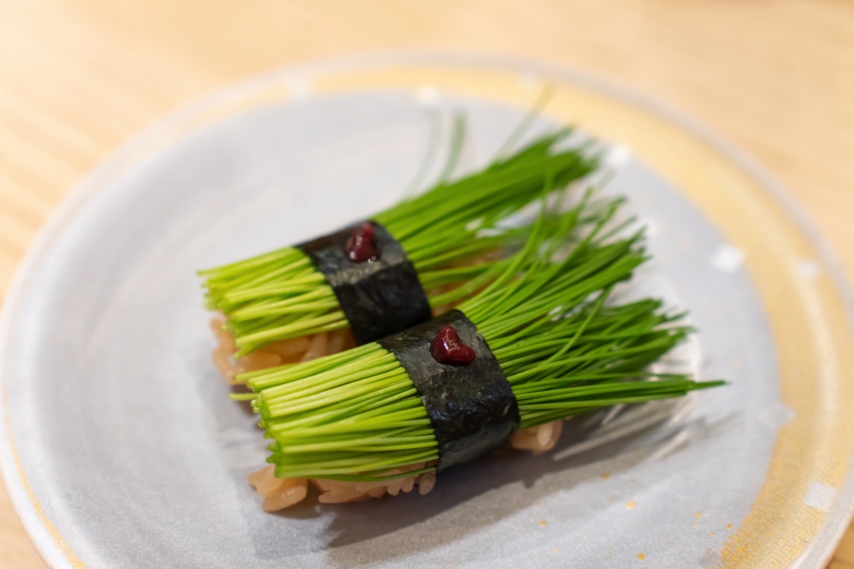 芽ねぎとは？特徴や青ネギとの違い、活用レシピをご紹介！