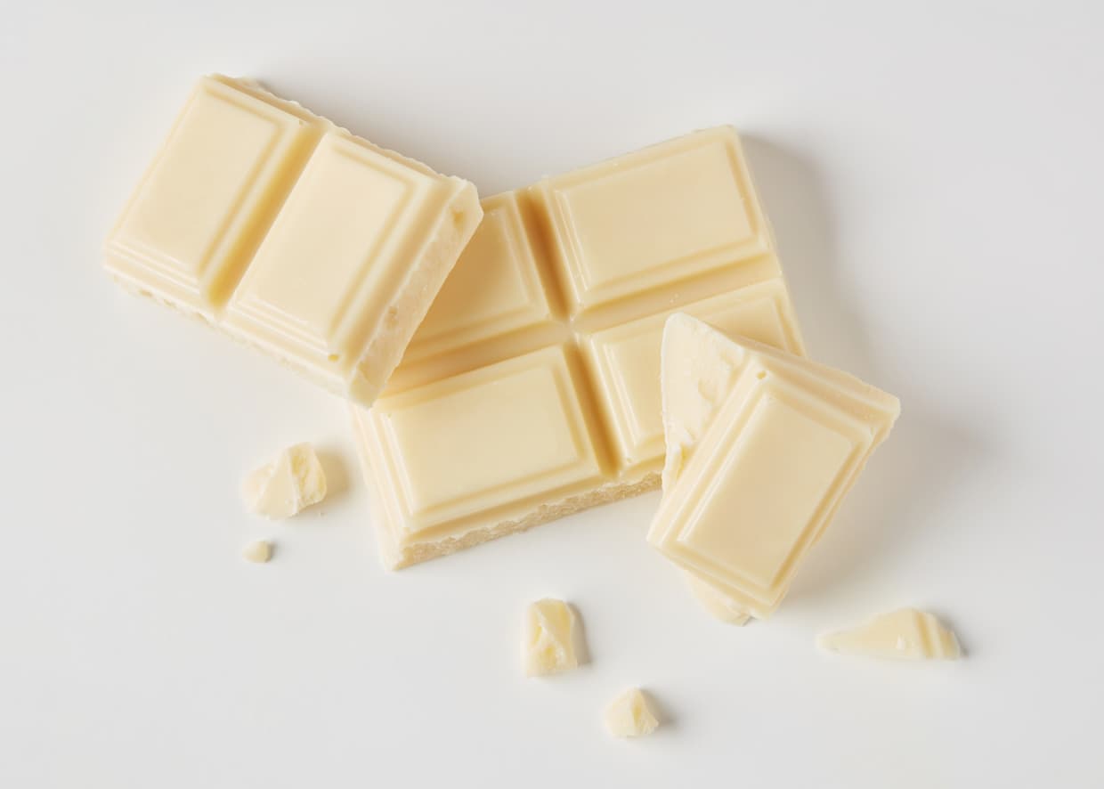 ホワイトチョコレートはなぜ白いの？その理由やレシピを解説