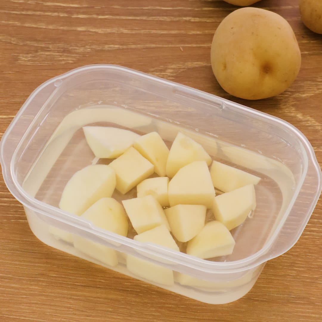 【じゃがいもの保存方法】冷凍の仕方や切ったあとの対処法を解説