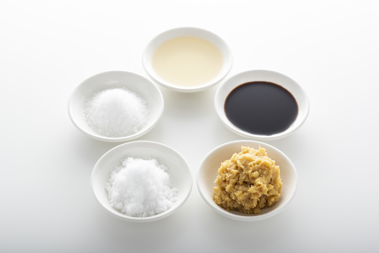 料理の「さしすせそ」とは？意味や調味料を上手に使うコツを徹底解説