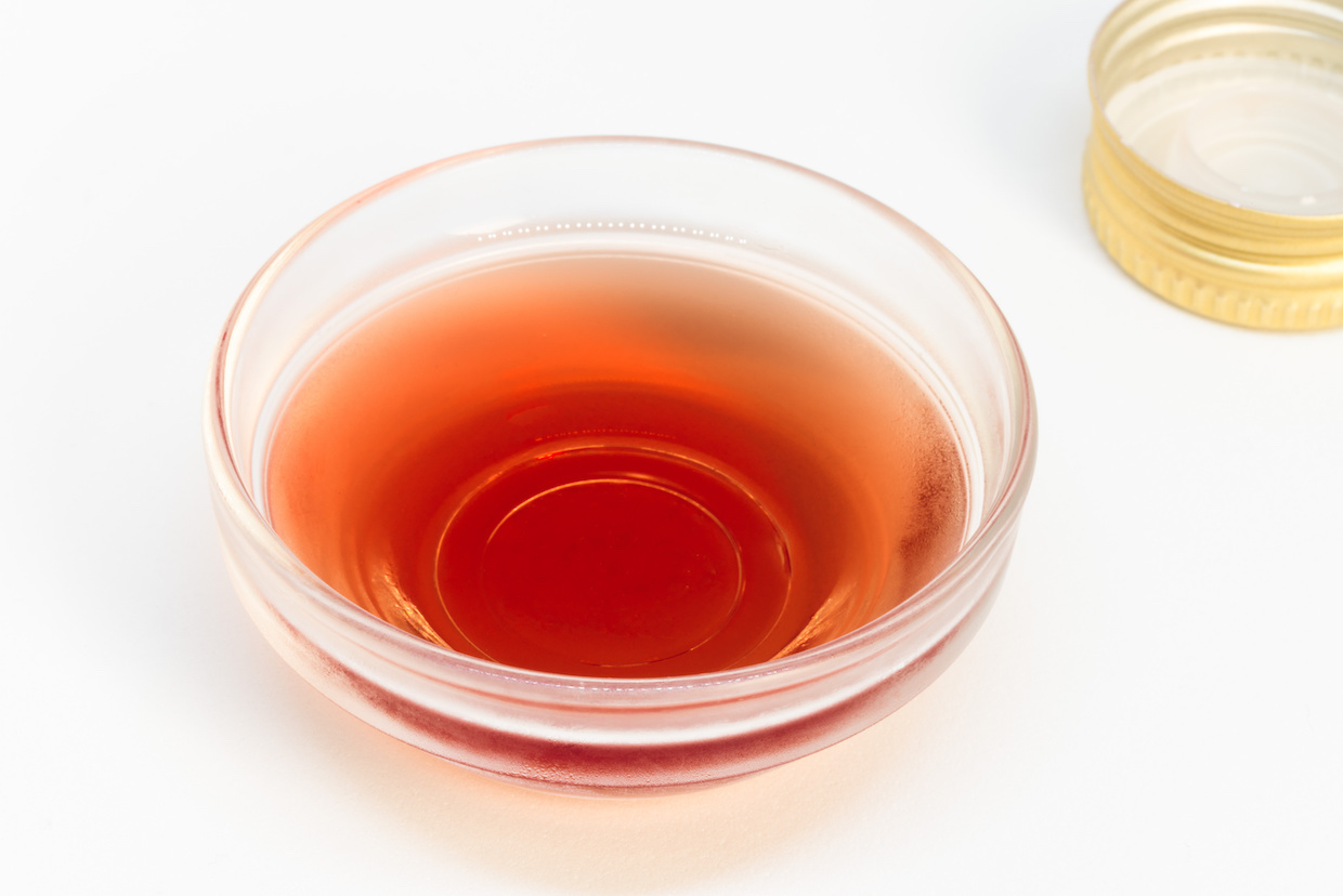 赤酢とはどんな酢？特徴や米酢との違いをご紹介