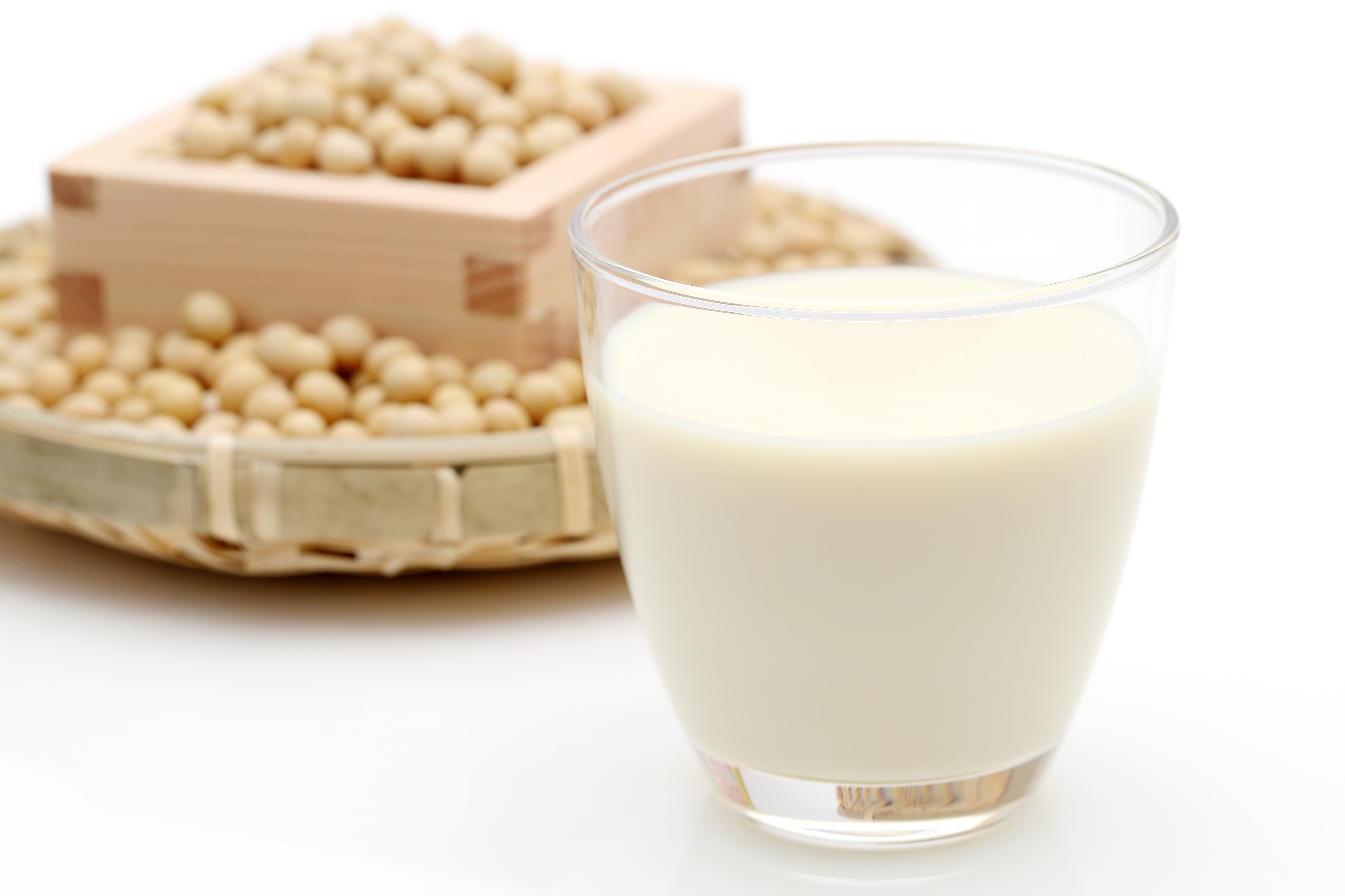 豆乳のカロリーや糖質はどのくらい？おすすめレシピもご紹介