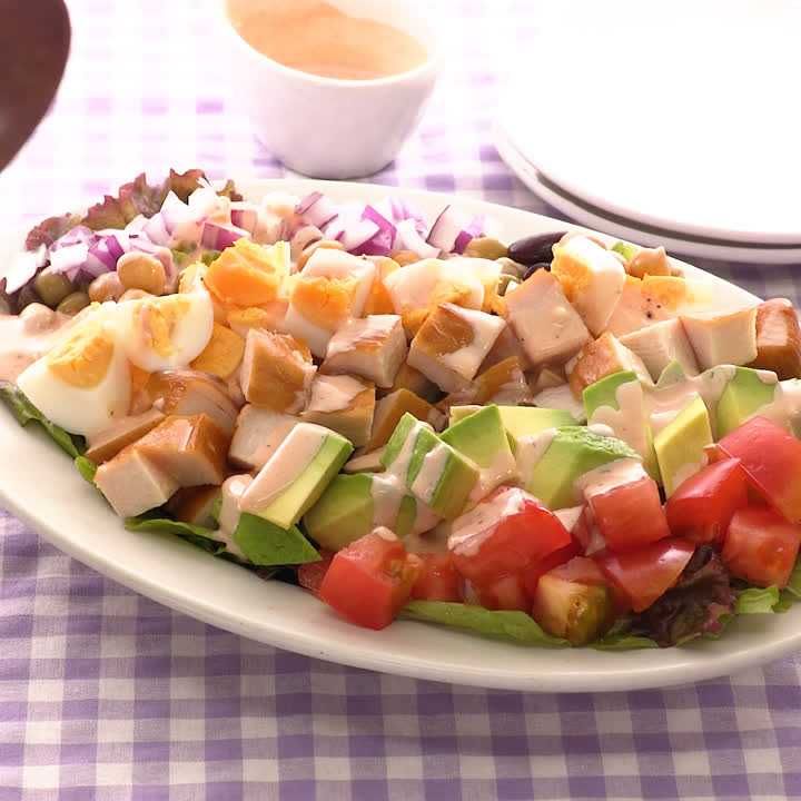 コブサラダとは？おすすめのドレッシングとレシピをご紹介