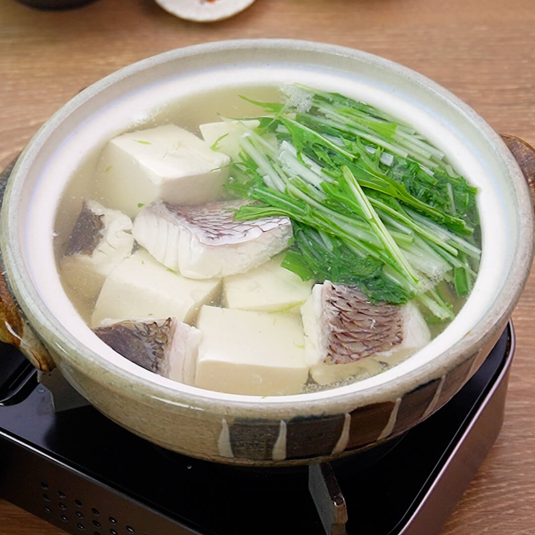 【湯豆腐の人気レシピ】定番から変わり種アレンジまで15選