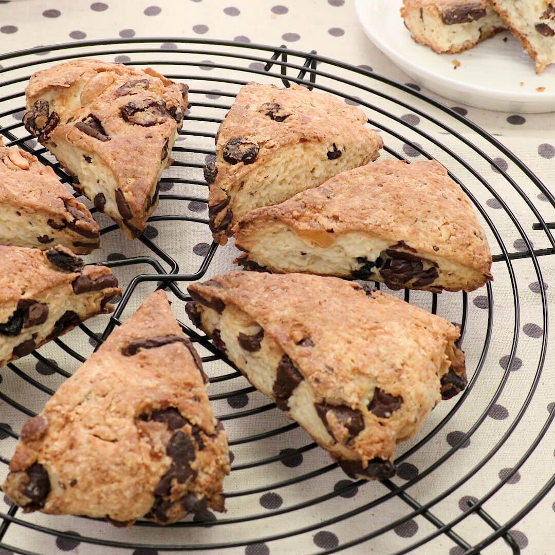 【強力粉の人気レシピ】カリッともちっと！おすすめお菓子15選