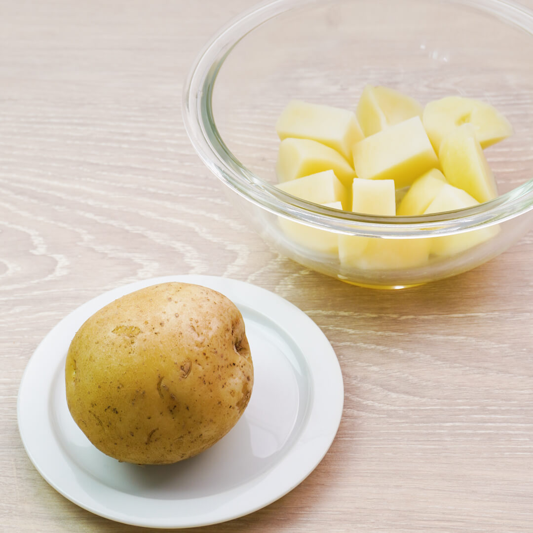 ジャガイモがホクホク！失敗しない加熱のコツとポテトサラダのレシピ