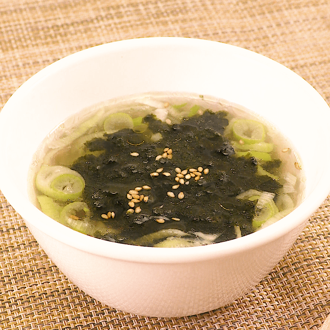 【鶏ガラスープの素活用】簡単＆コク深い！人気スープレシピ20選
