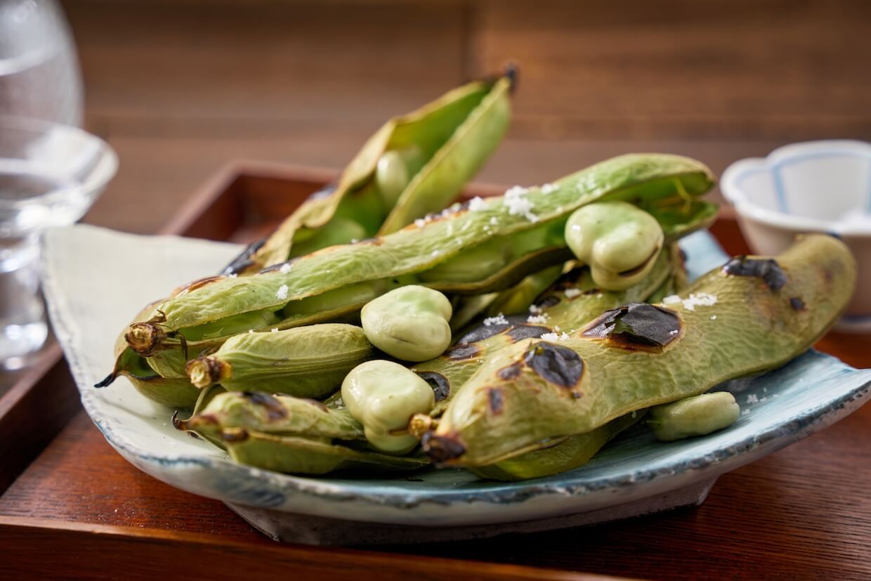 【簡単そら豆レシピ】ゆで方・焼き方も◎お酒が進むおつまみ20選