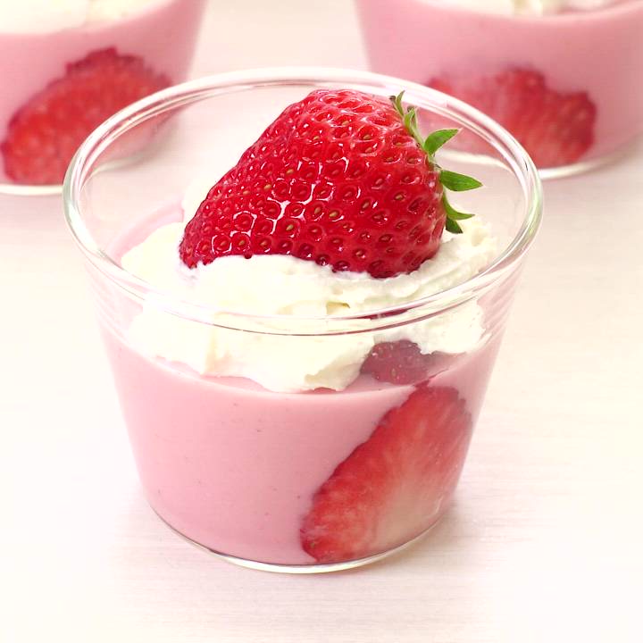 簡単かわいいスイーツ！ さわやかイチゴゼリーのレシピ動画・作り方