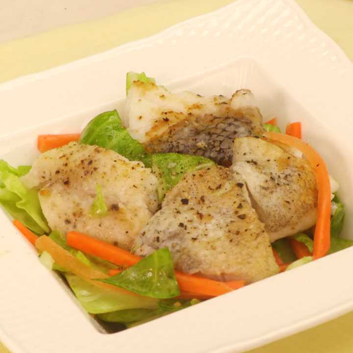 タラのレモンとパセリの皮と夏野菜添えのレシピ