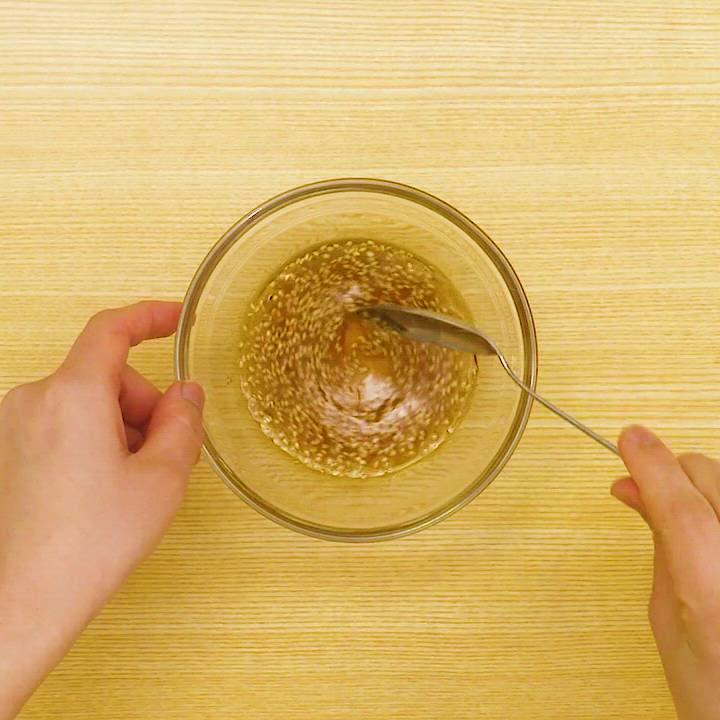 レンジで5分！ 豚バラえのきと豆苗のレンジ蒸しのレシピ動画・作り方