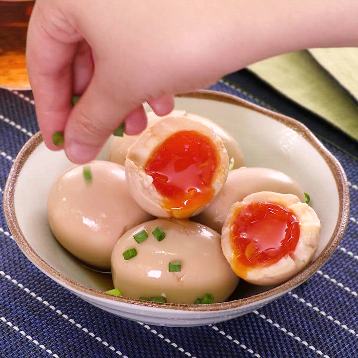 7分が半熟のポイント！とろっと煮卵の簡単レシピ | デリッシュキッチン