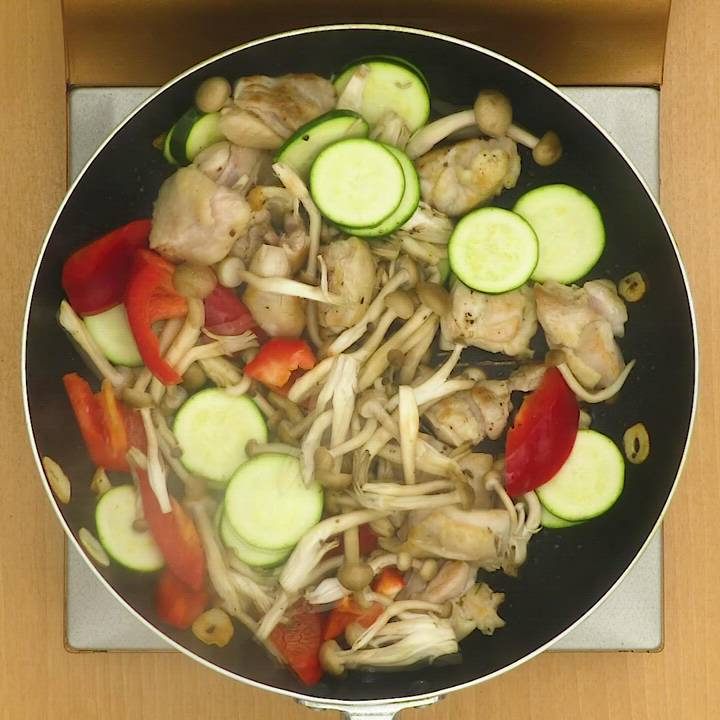 ナンプラーでエスニックの香り♪ 鶏肉のココナッツミルク煮のレシピ