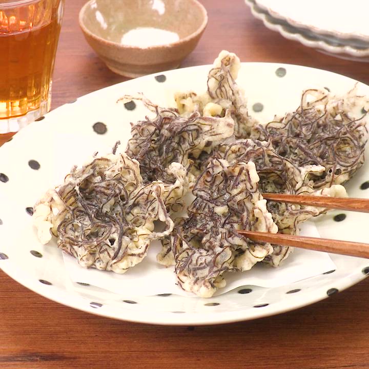 さくっ！もちっ食感！ もずくの天ぷらのレシピ動画・作り方 | デ
