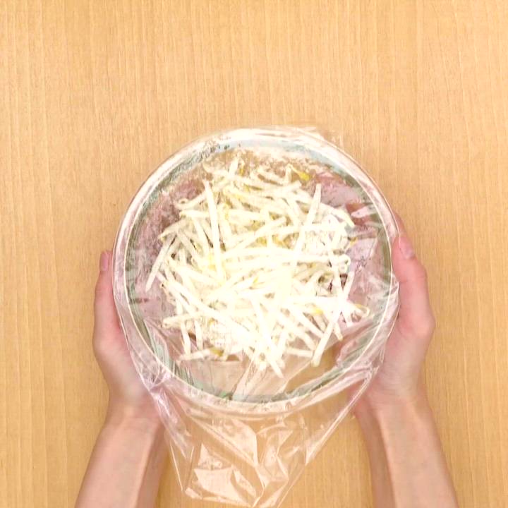 おつまみにおすすめ！ もやしとズッキーニのツナ和えのレシピ動画