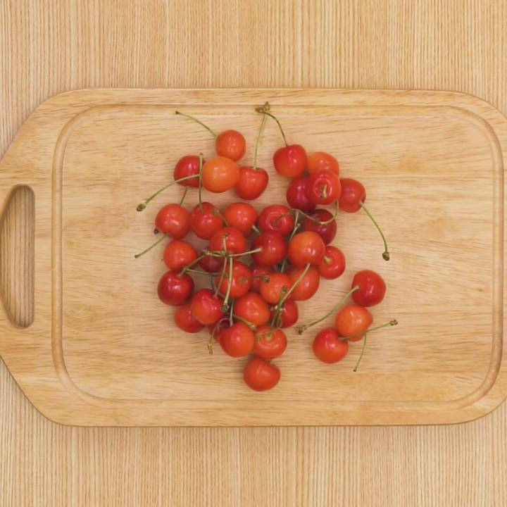 簡単デザート！ さくらんぼのシンプルゼリーのレシピ動画・作り方 | デ