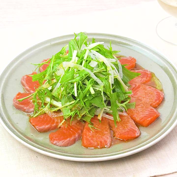 目にも鮮やか♪ サーモンの和風カルパッチョのレシピ動画・作り方 | デ