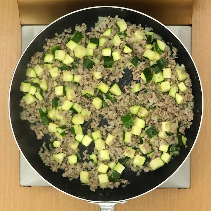 絶品！自家製♪ ズッキーニ入りボロネーゼパスタのレシピ動画・作り方