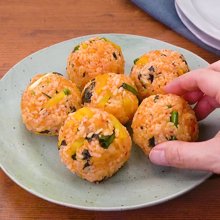 ちゅもっぱページ 韓国風おにぎり！やみつきチュモッパの作り方 | デリッシュキッチン
