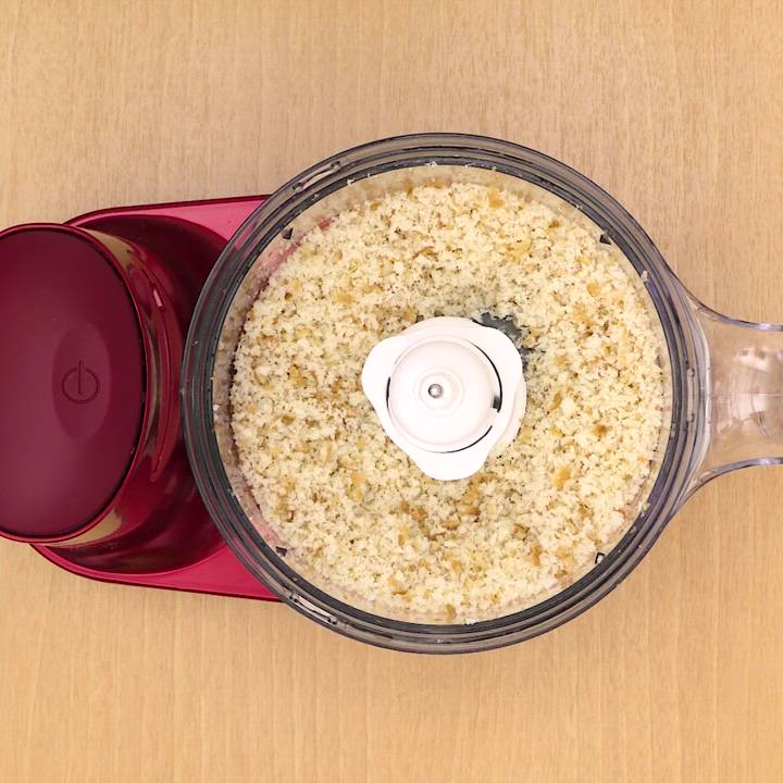 料理の基本！ 食パンで作るパン粉のレシピ動画・作り方 | デリッシュ