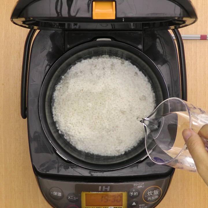 炊飯器で作る！ 餅の作り方のレシピ動画・作り方 | デリッシュキッチン